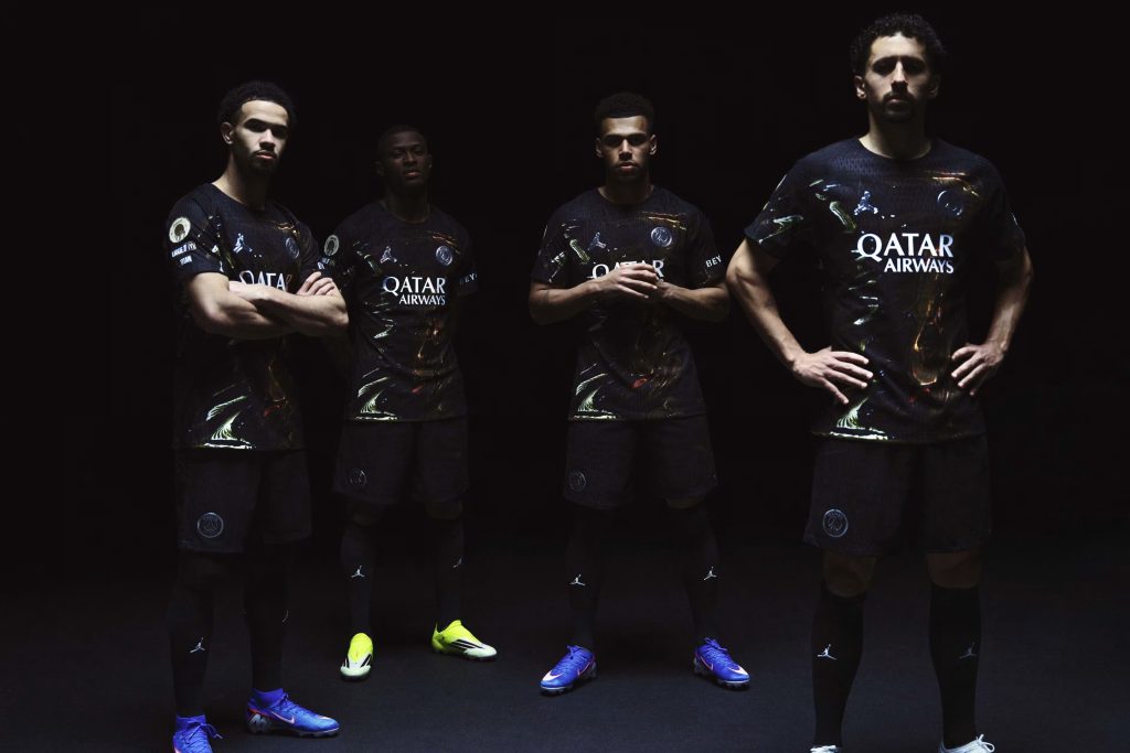 Paris Saint-Germain x Jordan Fifth Kit Released